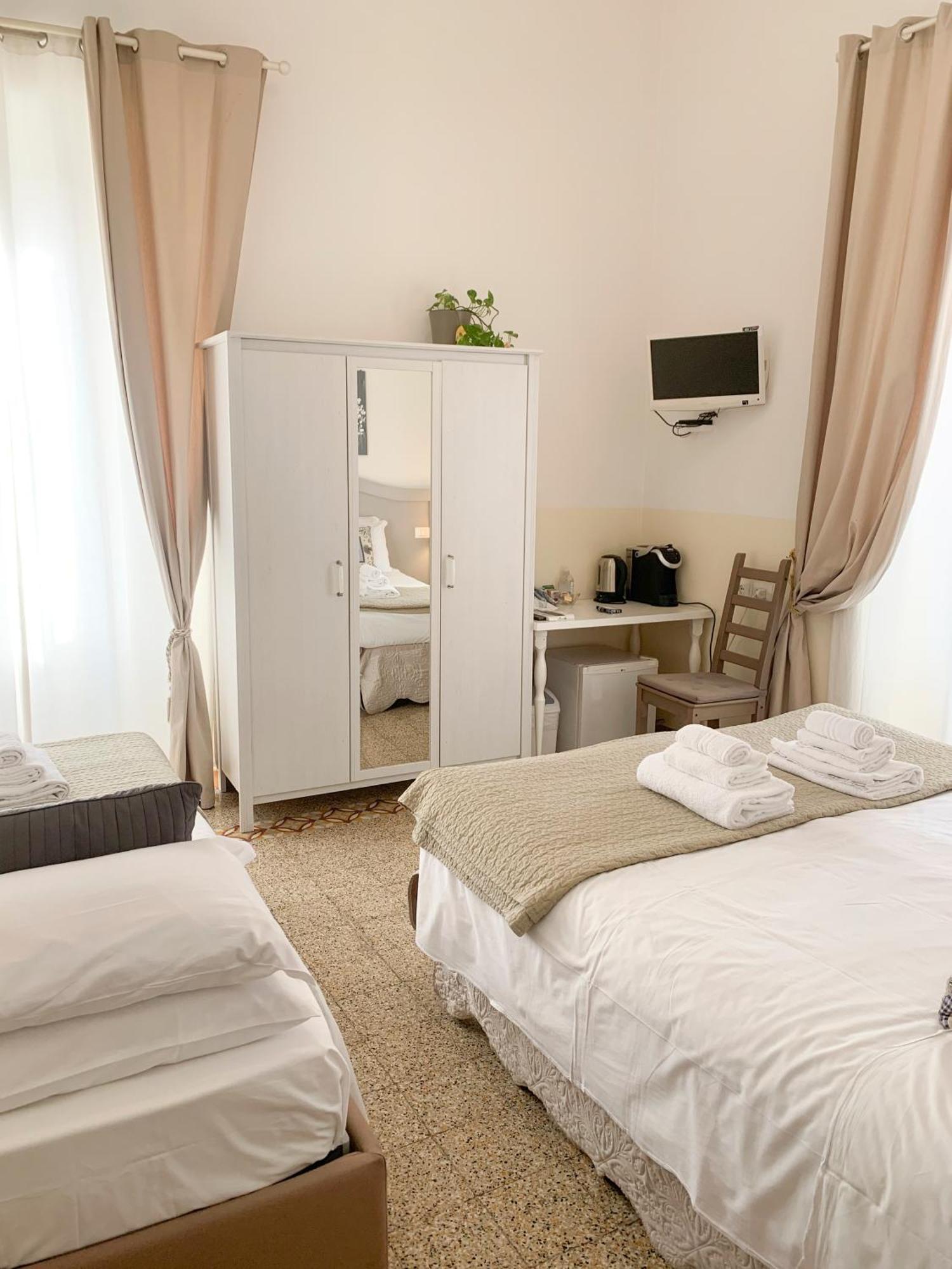 Biancoreroma B&B Екстер'єр фото