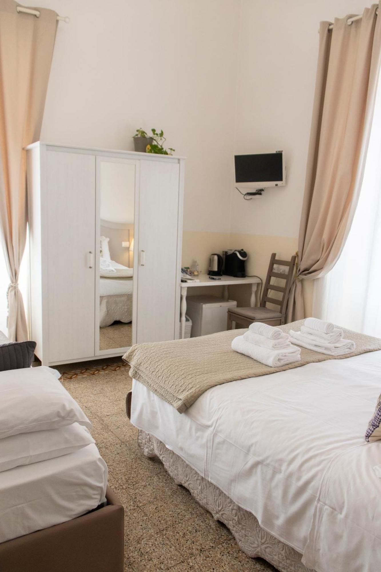 Biancoreroma B&B Екстер'єр фото
