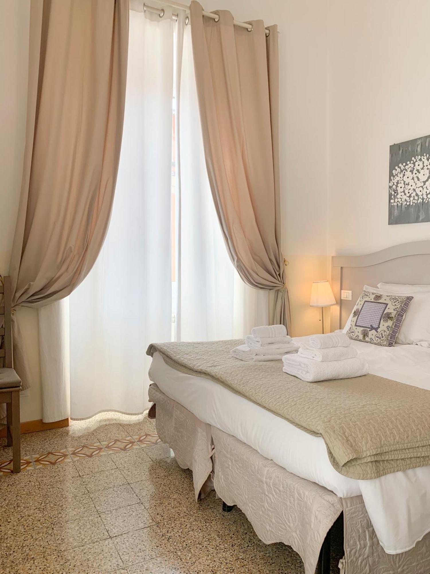 Biancoreroma B&B Екстер'єр фото